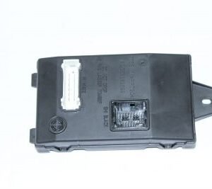 RENAULT 8201068829 Boîtier, feu clignotant