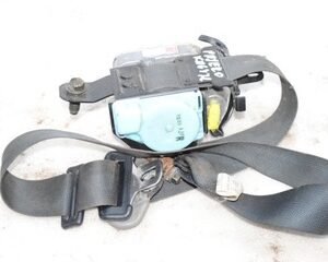 Ceinture de sécurité avant droit KA6472 Nissan Navarro D22
