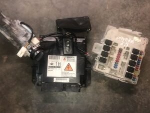 Nissan 23710-EB31A Kit de démarrage, calculateur moteur (Occasion)