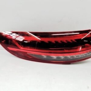 Mercedes Benz A2939062101 Feu arrière gauche (Occasion)